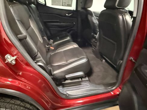 Used 2018 GMC Acadia SLT AWD/4WD image 64