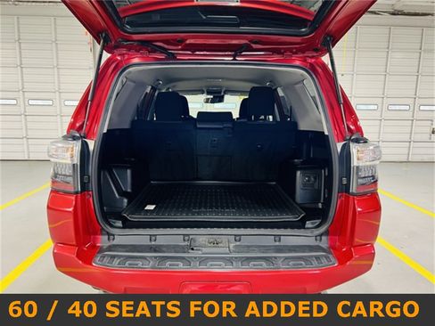 Used 2020 Toyota 4Runner SR5 image 8