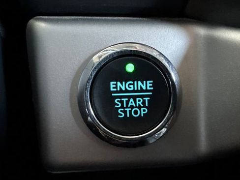 Used 2024 Ford Expedition Max XLT AWD/4WD image 36