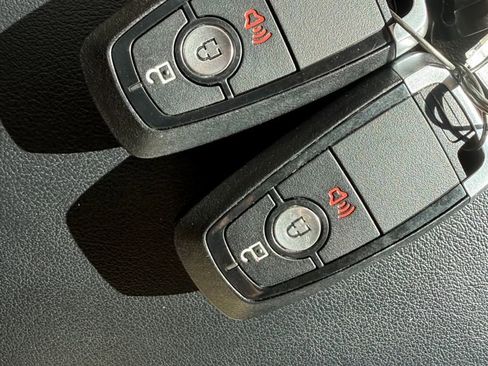 Used 2024 Ford Edge SE AWD/4WD image 30