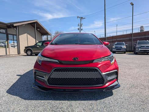 Used 2020 Toyota Corolla SE image 2