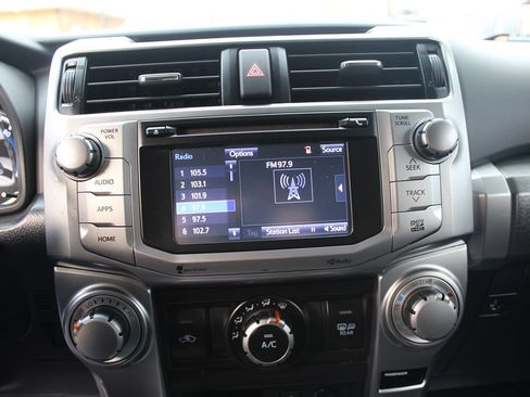 Used 2014 Toyota 4Runner SR5 image 30