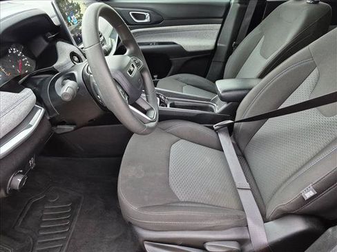 Used 2024 Jeep Compass Sport AWD/4WD image 15