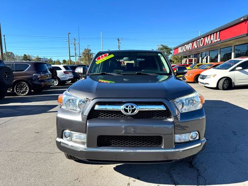 Used 2013 Toyota 4Runner SR5 image 8