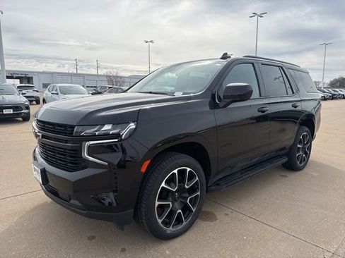 Used 2023 Chevrolet Tahoe RST image 6