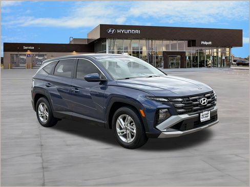 Used 2025 Hyundai Tucson SE image 7