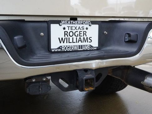 Used 2010 Toyota Tundra 2WD CrewMax image 27