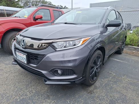 Used 2022 Honda HR-V Sport image 3