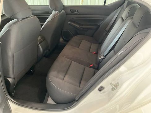 Used 2025 Nissan Altima 2.5 S FWD image 16