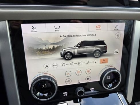 Used 2020 Land Rover Range Rover HSE image 7