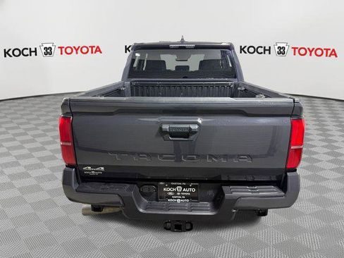 Certified 2024 Toyota Tacoma SR5 AWD/4WD image 7