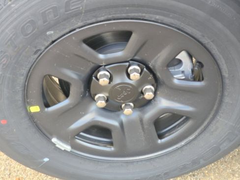 New 2026 Jeep Gladiator Sport image 18