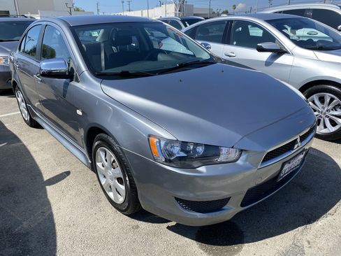 Used 2014 Mitsubishi Lancer ES image 4