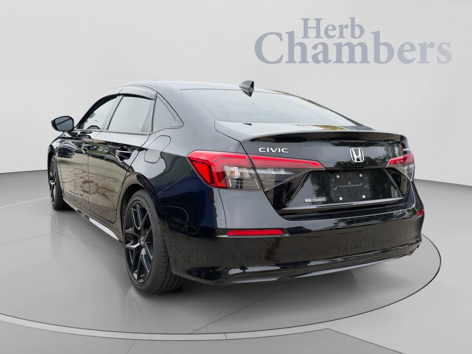 Used 2023 Honda Civic Sport image 3