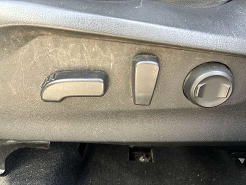 Used 2019 Subaru Forester Limited image 14