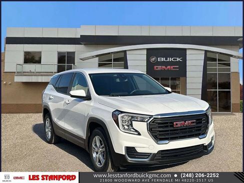 Used 2024 GMC Terrain SLE FWD image 8
