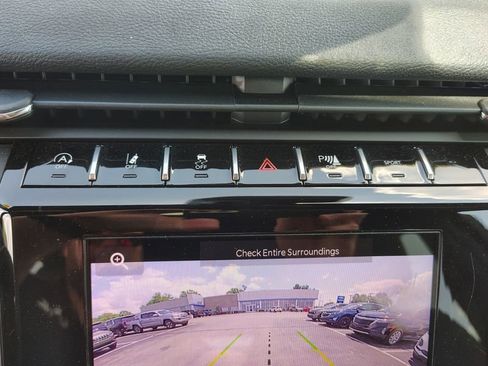 Used 2025 Jeep Grand Cherokee L Altitude AWD/4WD image 19