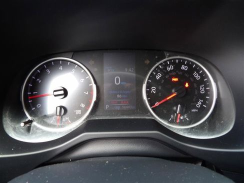 Used 2019 Toyota RAV4 LE image 18