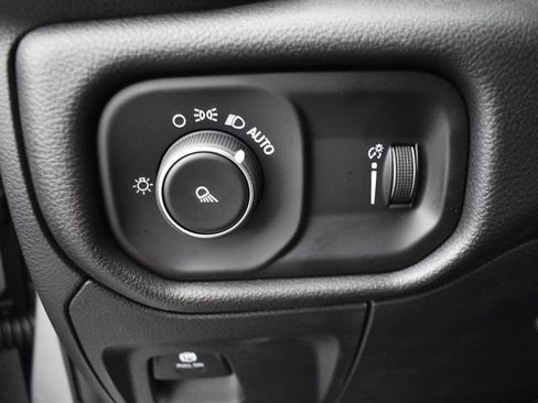 New 2026 RAM 1500 Tradesman AWD/4WD image 13