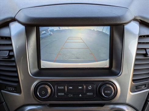 Used 2018 Chevrolet Suburban LT w/ LT Signature Package image 13