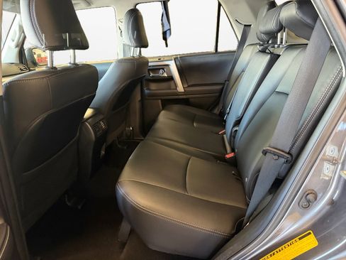 Used 2022 Toyota 4Runner TRD Sport image 16