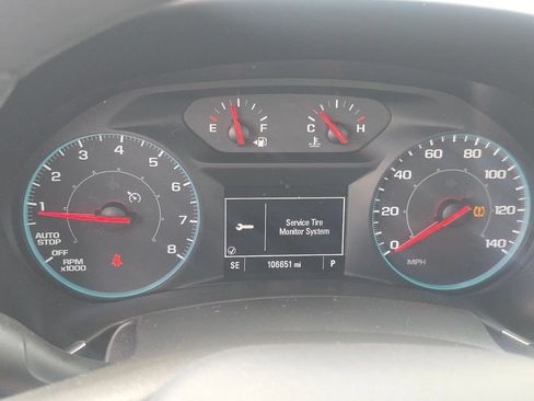 Used 2019 Chevrolet Equinox LS FWD image 26