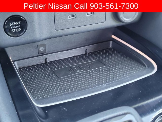 Used 2024 Nissan Rogue Platinum w/ Platinum Premium Package AWD/4WD image 27