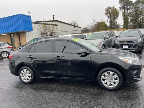 Used 2023 Kia Rio LX image 8