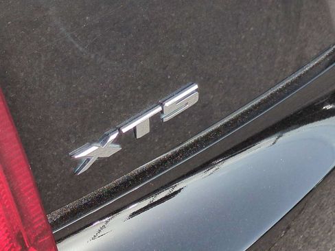 Used 2014 Cadillac XTS Luxury FWD image 33