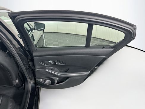 Used 2025 BMW 330i Sedan image 29