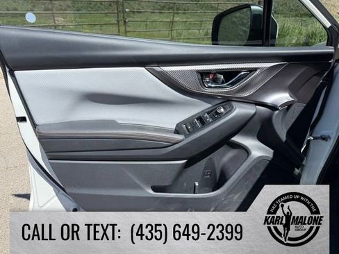 Used 2023 Subaru Crosstrek 2.5i Limited w/ Moonroof Package AWD/4WD image 12
