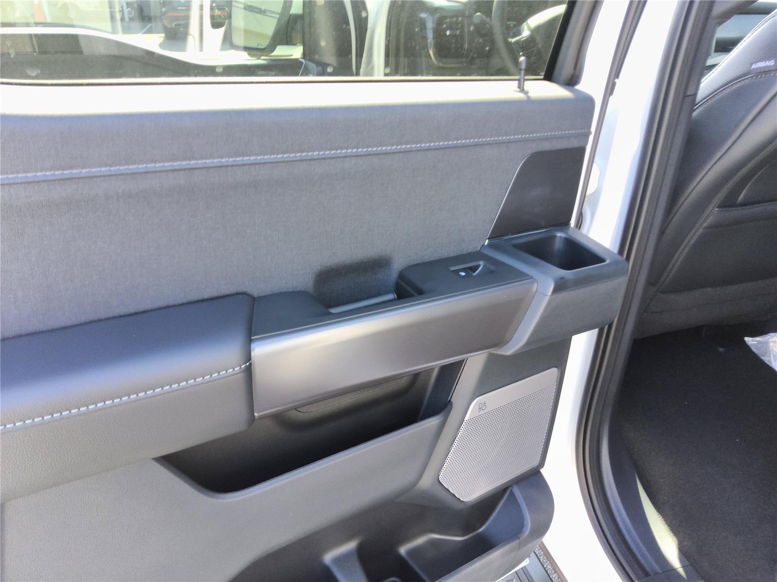 New 2026 Ford F150 Lariat w/ Equipment Group 501A Mid AWD/4WD image 16