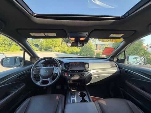 Used 2024 Honda Passport EX-L image 27