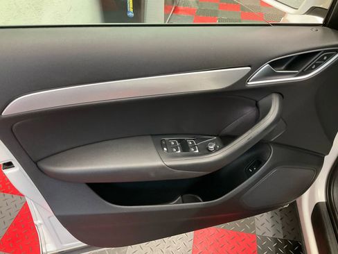 Used 2015 Audi Q3 2.0T Premium Plus image 7