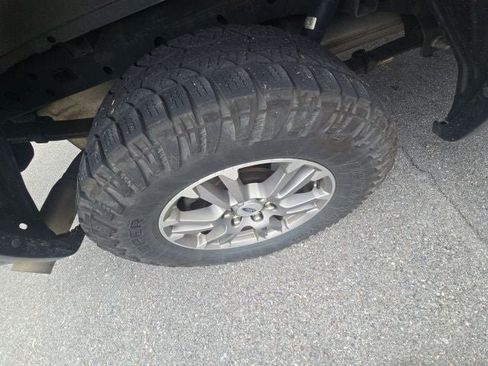 Used 2019 Ford F150 Lariat w/ FX4 Off-Road Package AWD/4WD image 26