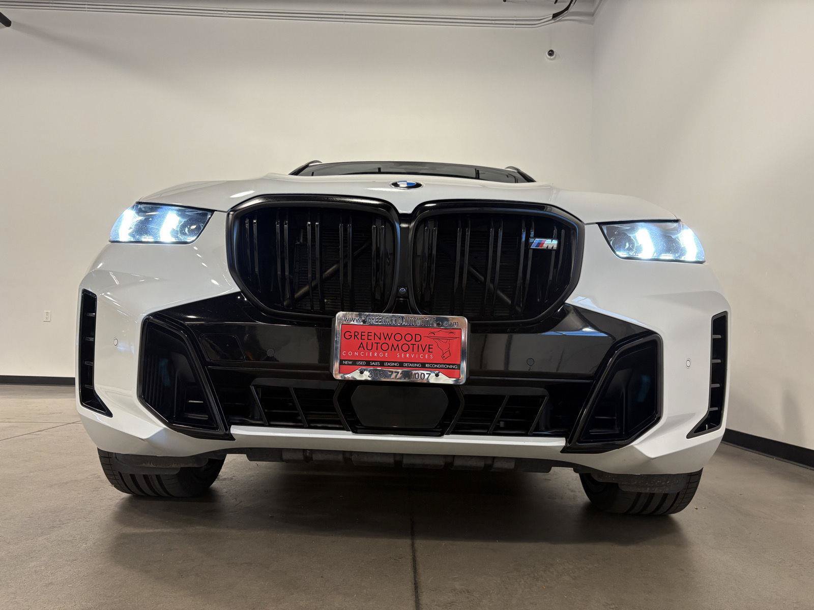 Used 2024 BMW X5 M60i AWD/4WD image 12