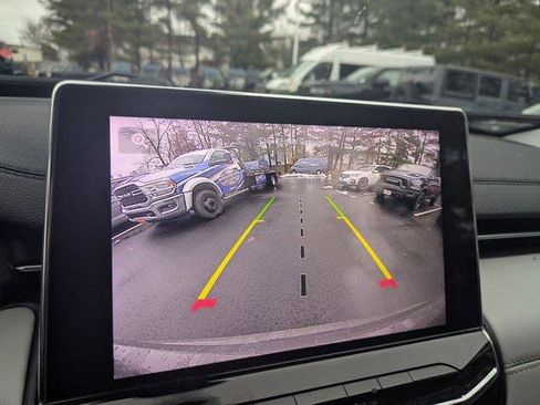 Certified 2022 Jeep Compass Limited image 24