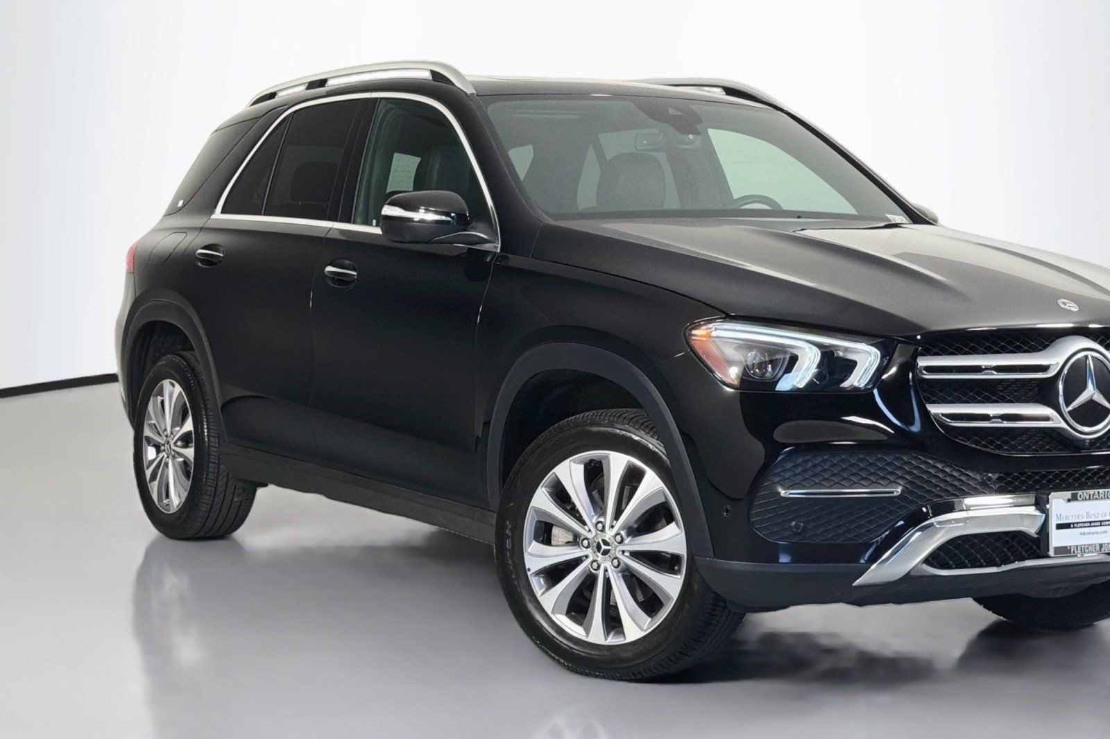 Used 2022 Mercedes-Benz GLE 350 4MATIC w/ Premium Package image 14