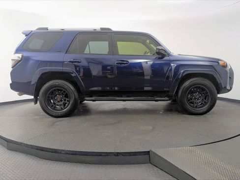 Used 2024 Toyota 4Runner SR5 RWD image 9