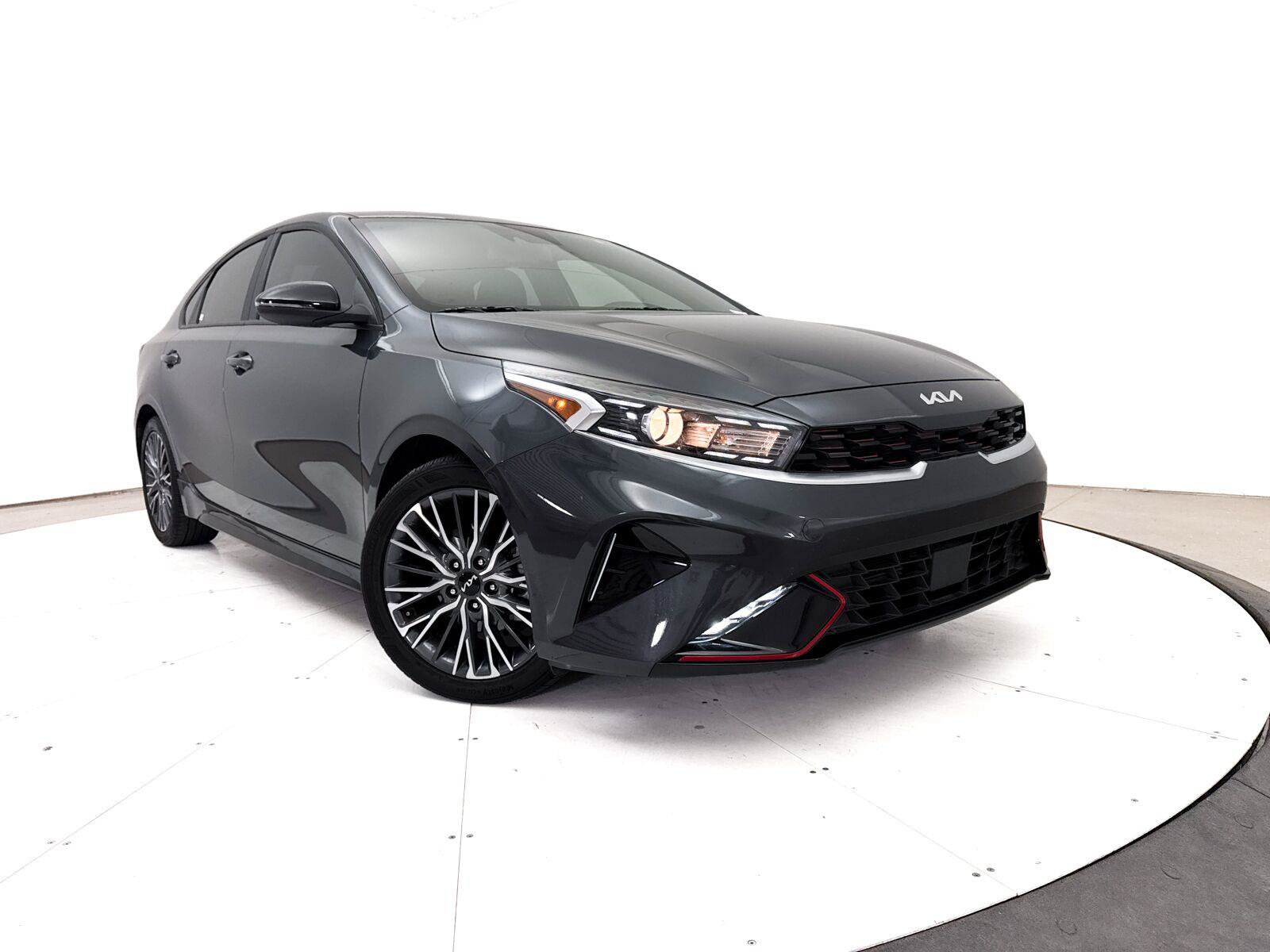 Used 2024 Kia Forte GT-Line w/ GT-Line Premium Package FWD image 1