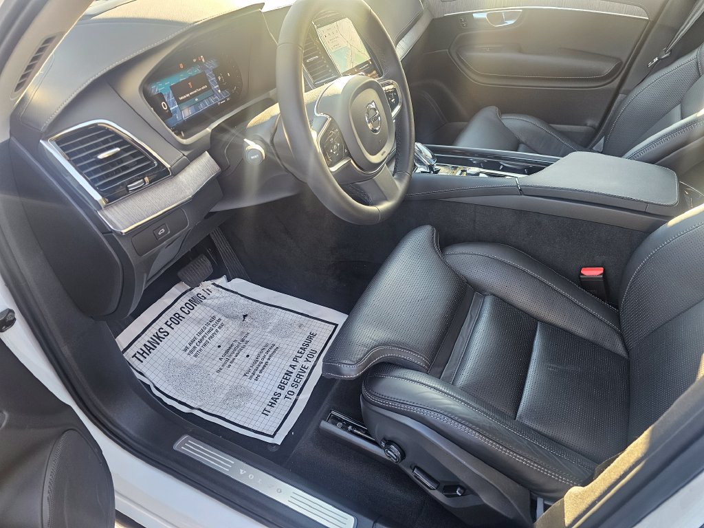 Certified 2024 Volvo XC90 B6 Ultimate w/ Protection Package Premier AWD/4WD image 39