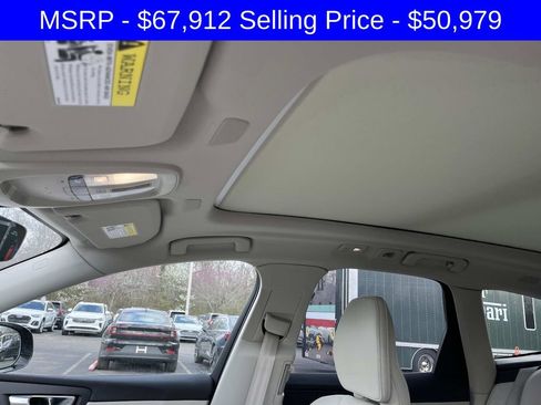 Certified 2025 Volvo XC60 T8 Plus w/ Protection Package Premier AWD/4WD image 29