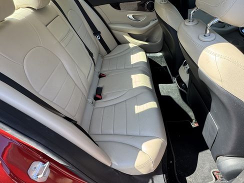 Used 2018 Mercedes-Benz C 300 Sedan w/ Parking Assist Package image 19