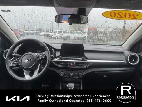 Used 2020 Kia Forte LXS image 10