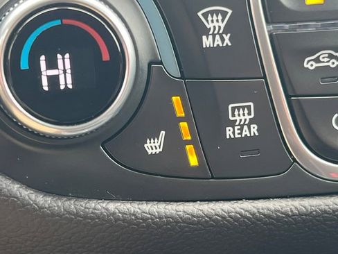 Used 2024 Chevrolet Equinox LT w/ LPO, Floor Liner Package image 23