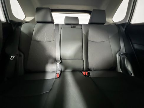 Used 2025 Toyota RAV4 XLE w/ Convenience Package FWD image 33