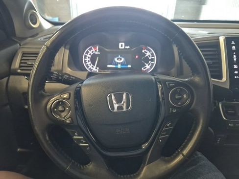 Used 2017 Honda Ridgeline RTL-E image 13