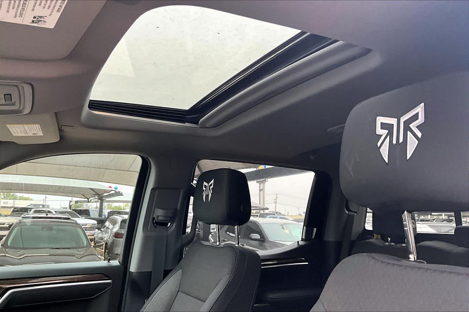 New 2026 Chevrolet Silverado 1500 RST AWD/4WD image 18