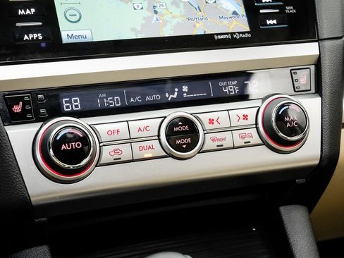 Used 2016 Subaru Outback 2.5i Limited image 18