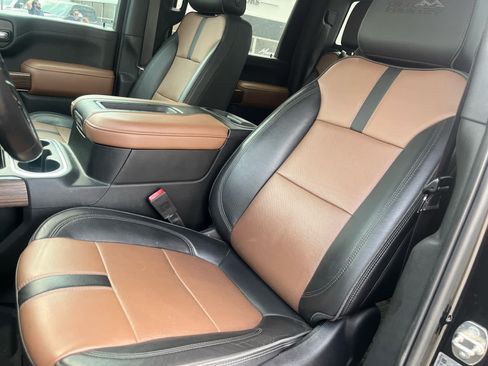 Used 2020 Chevrolet Silverado 2500 High Country w/ Z71 Off-Road Package AWD/4WD image 7